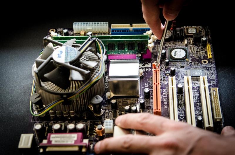 Suporte para Placa PCI: Como Escolher o Ideal Suporte para Placa PCI: Como Escolher o Ideal
